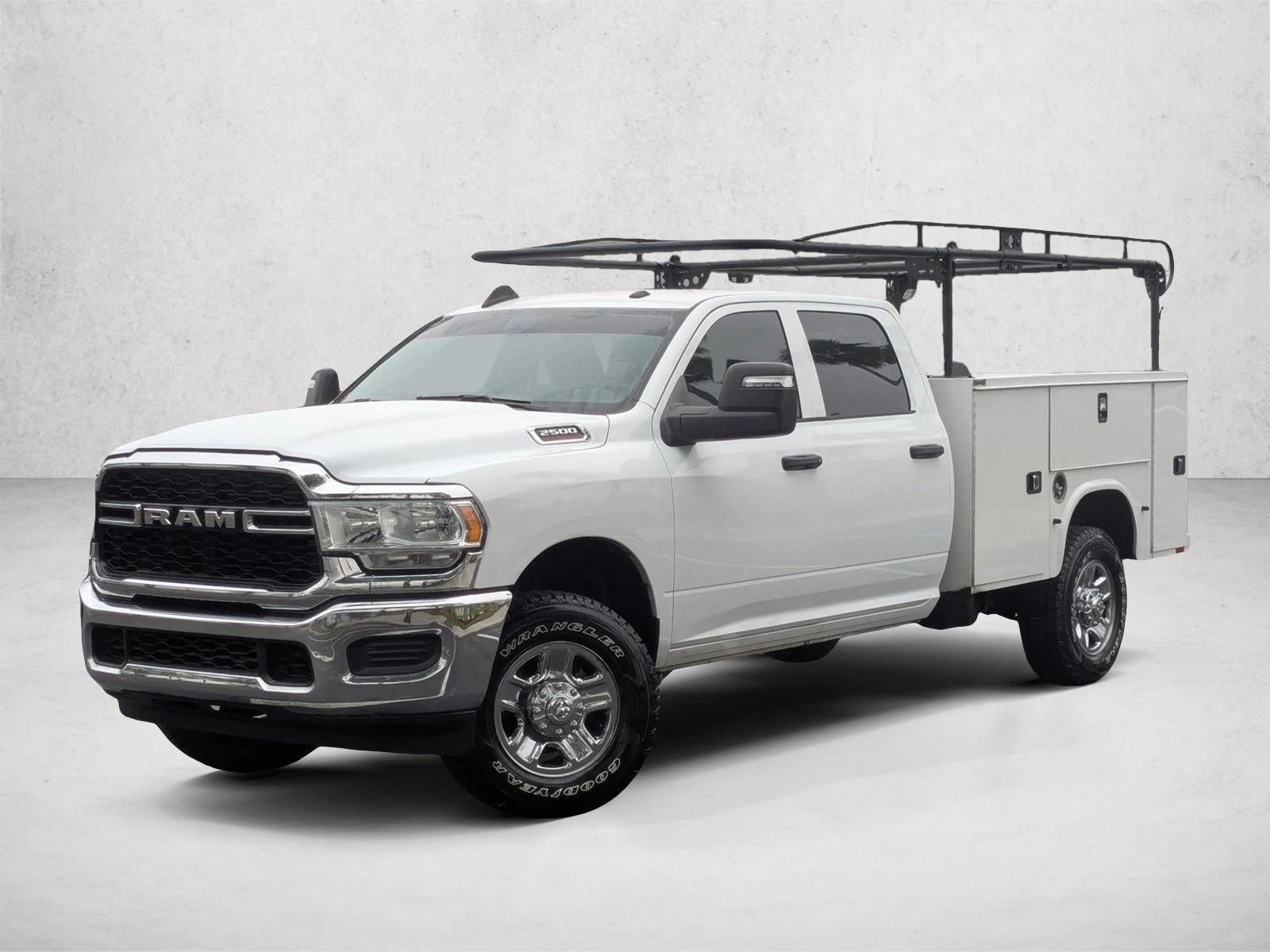 2024 RAM 2500 Tradesman 4x4 Crew Cab 8' Box