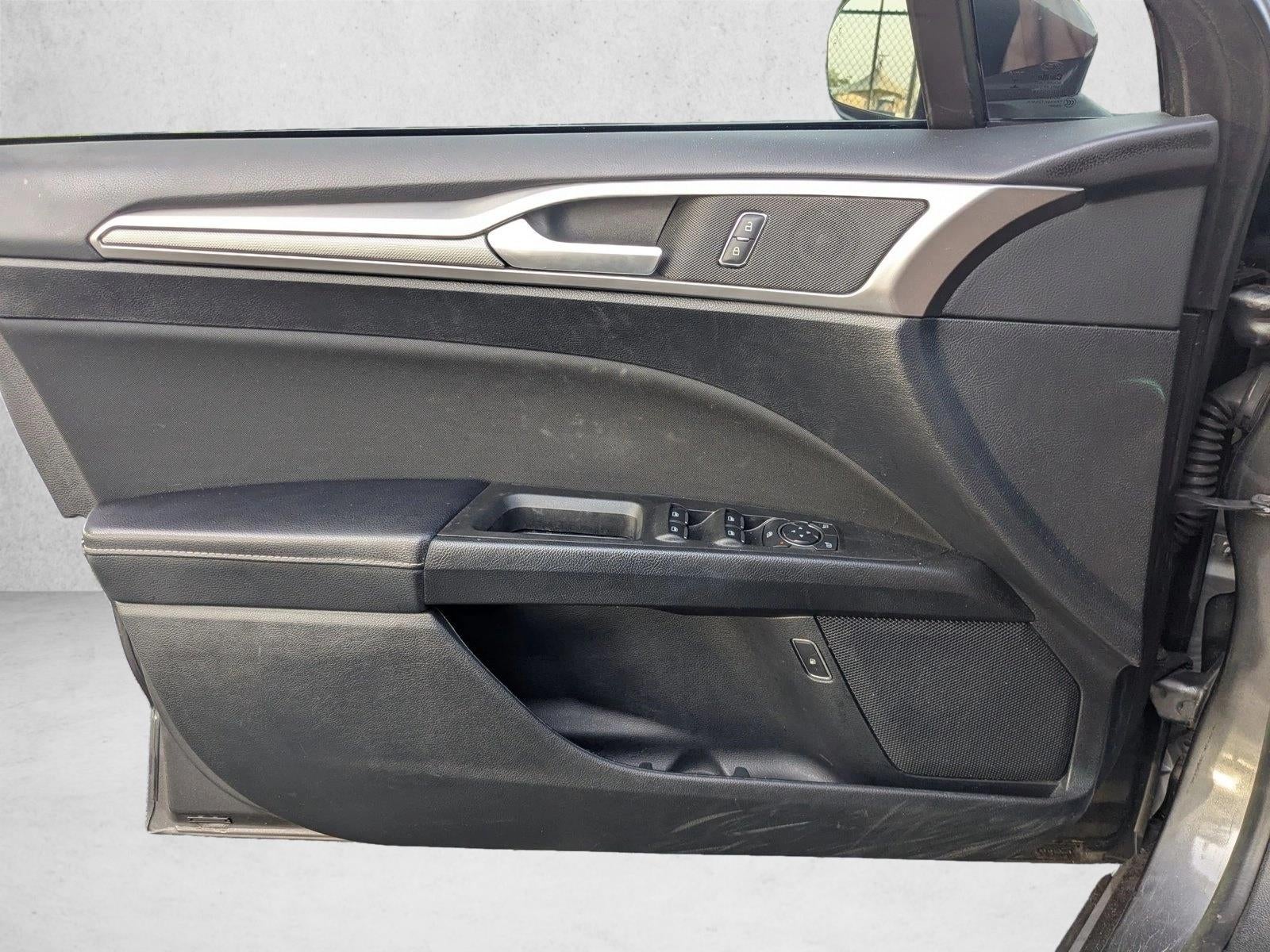 2019 Ford Fusion Hybrid SE FWD