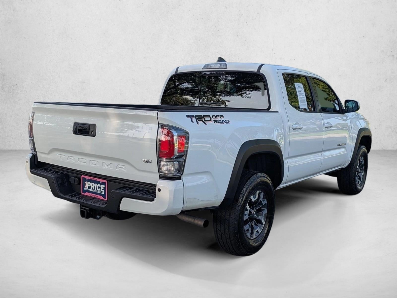 2022 Toyota Tacoma 2WD 2WD TRD Off Road Double Cab 5' Bed V6 AT (Natl)
