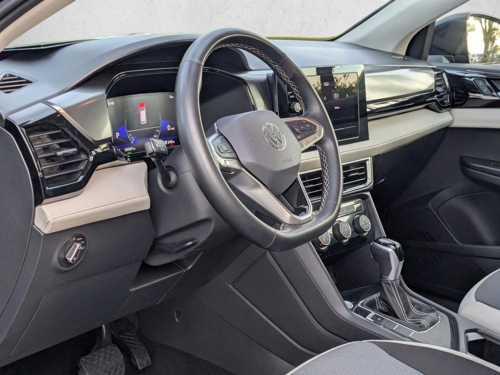 2025 Volkswagen Taos S FWD