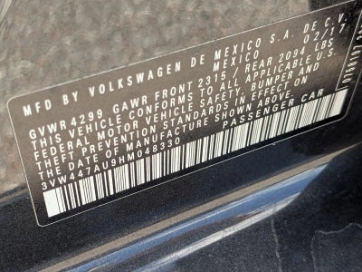 2017 Volkswagen Golf GTI 2.0T 4-Door Sport DSG