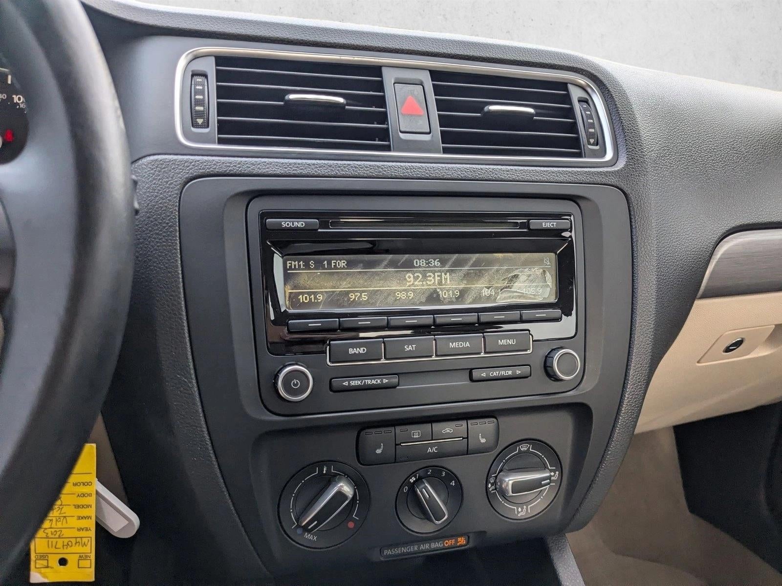 2013 Volkswagen Jetta 4dr DSG TDI Sedan