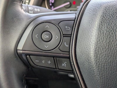 2024 Toyota Camry SE Auto (SE)