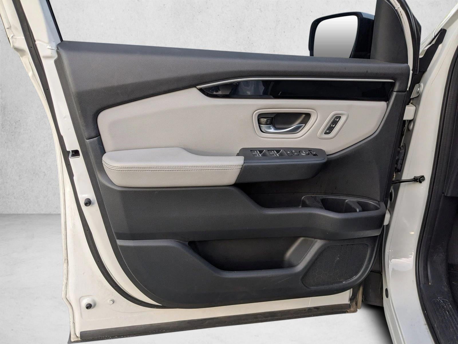 2023 Honda Pilot EX-L 8 Passenger AWD