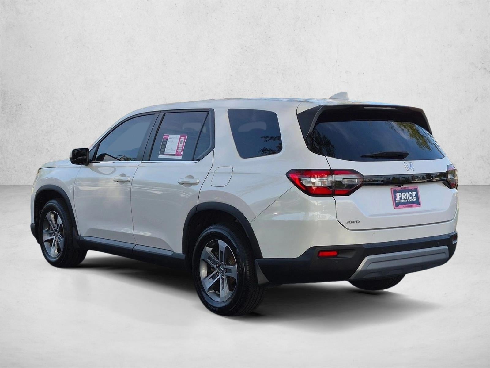 2023 Honda Pilot EX-L 8 Passenger AWD