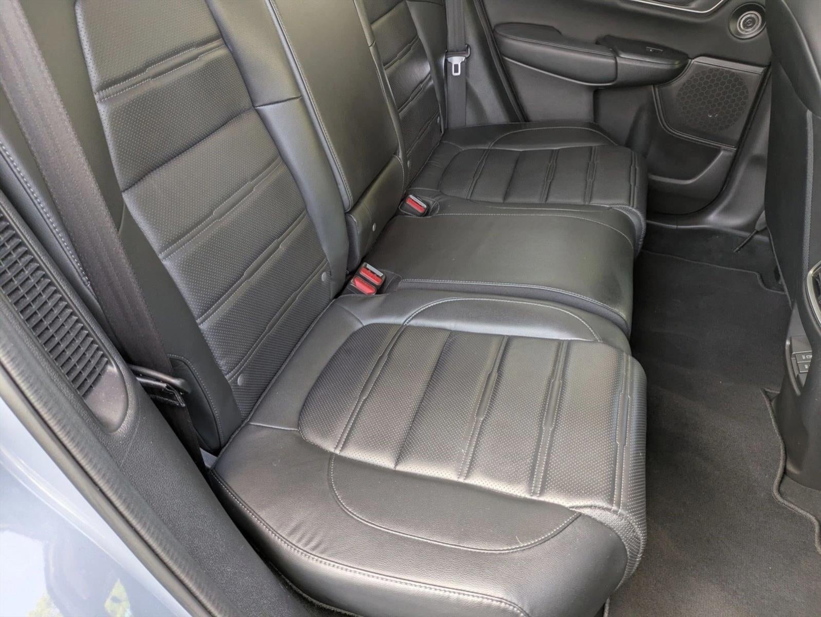 2022 Honda CR-V Hybrid Touring AWD