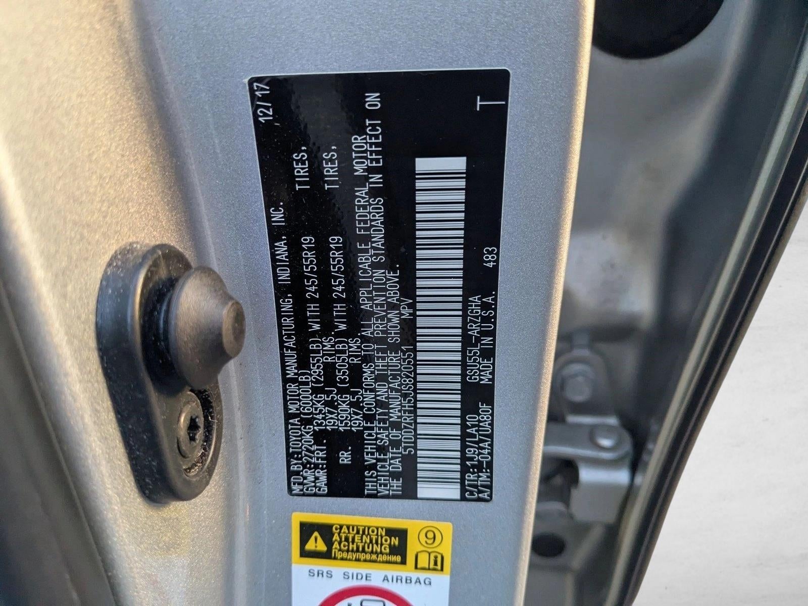 2018 Toyota Highlander Limited Platinum V6 AWD (Natl)