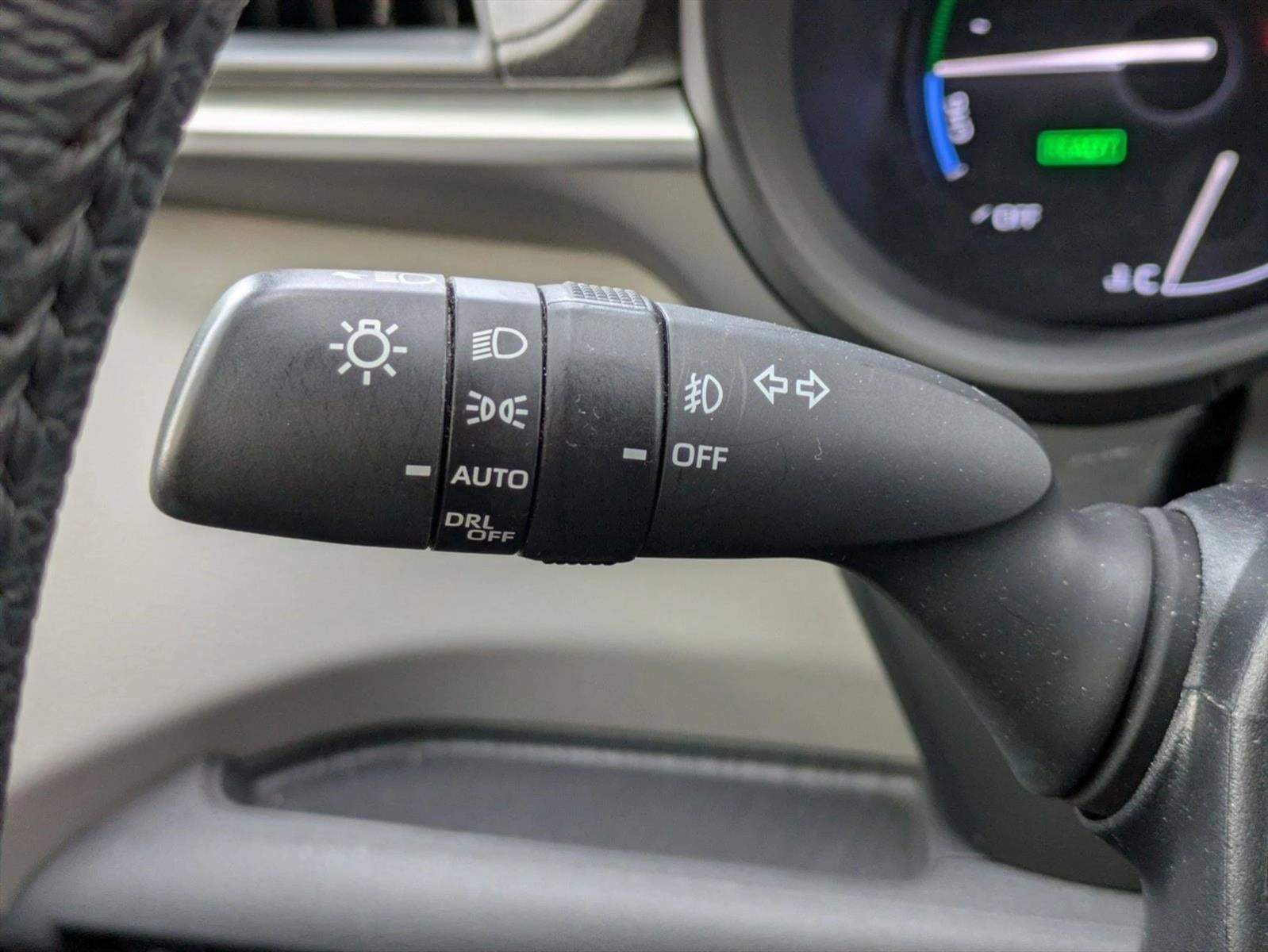 2024 Toyota Sienna XLE FWD 8-Passenger (Natl)
