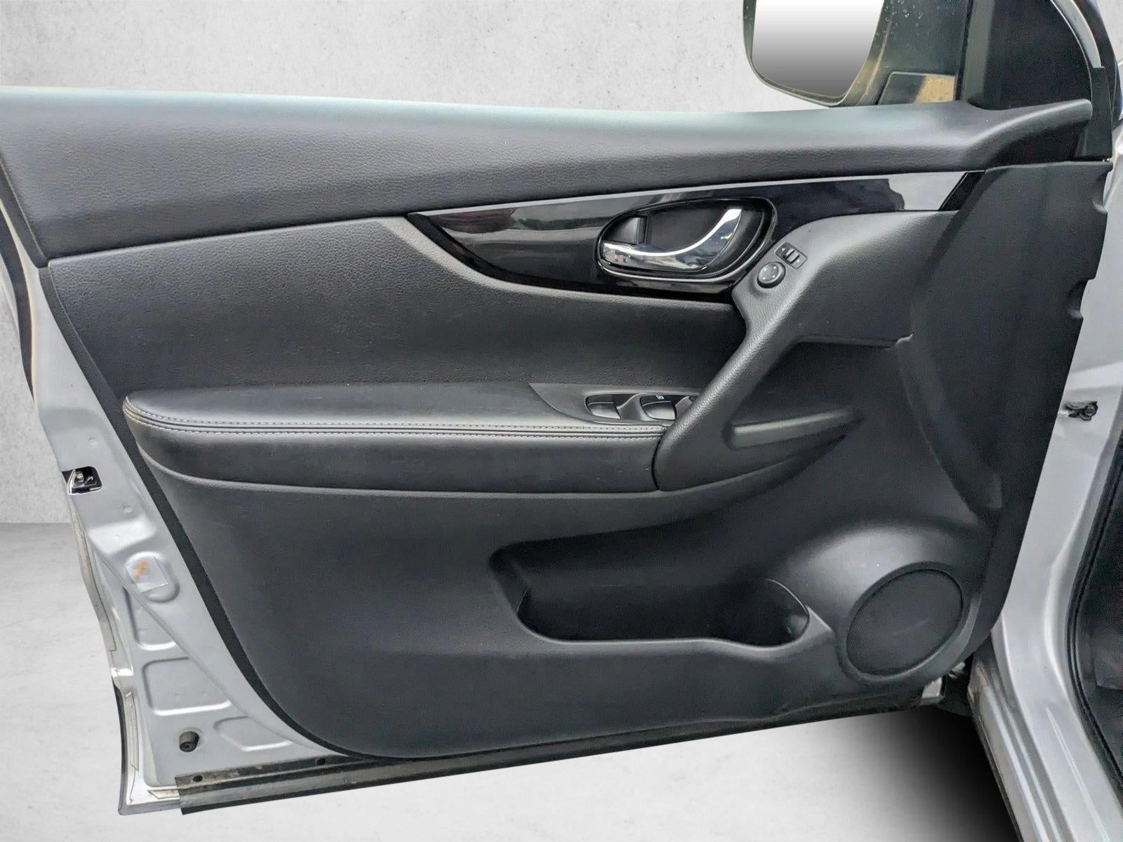 2017 Nissan Rogue Sport FWD SV