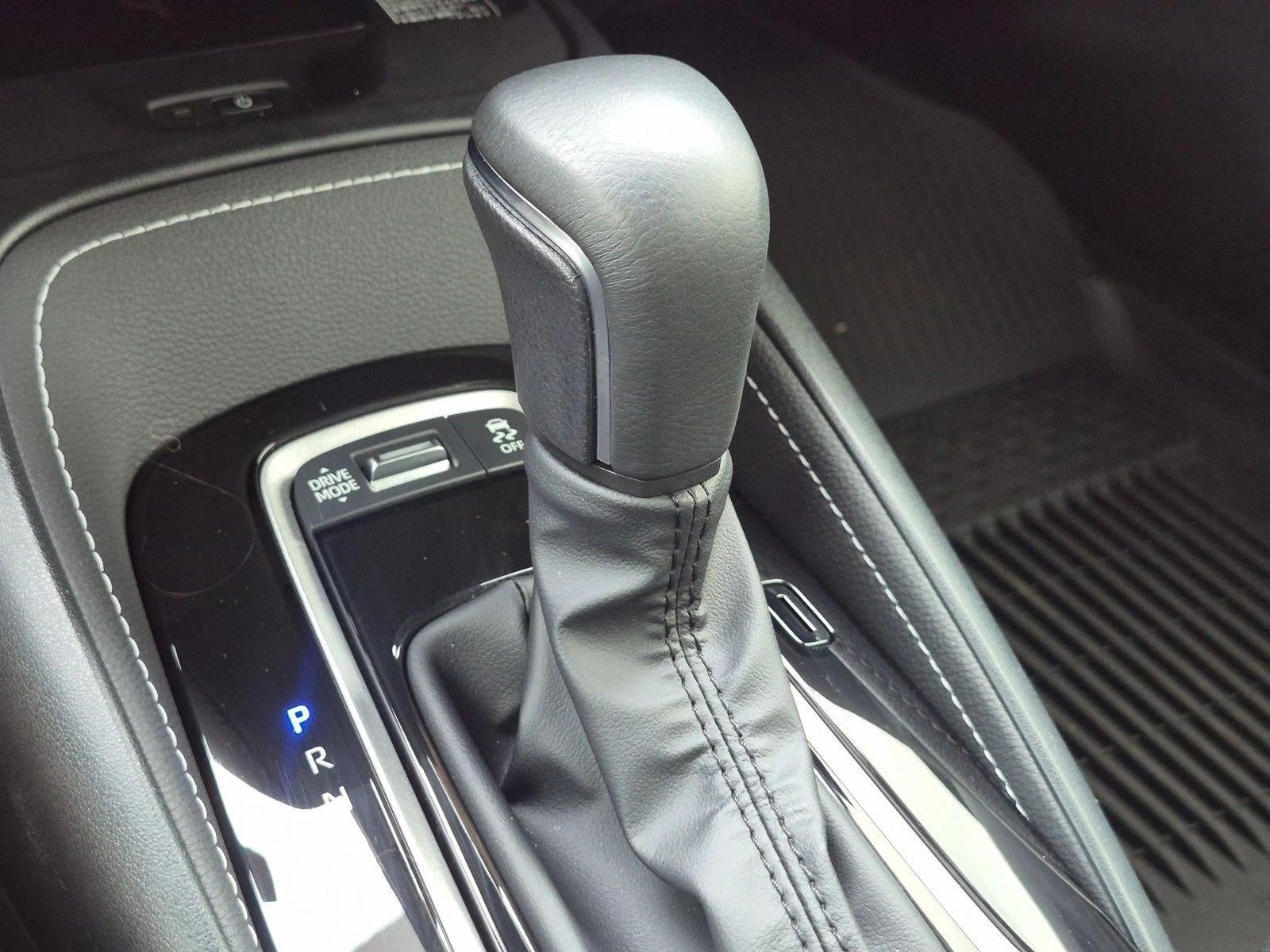 2026 Toyota Corolla Hatchback SE CVT (Natl)