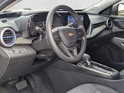 2024 Chevrolet Trax FWD 4dr LS