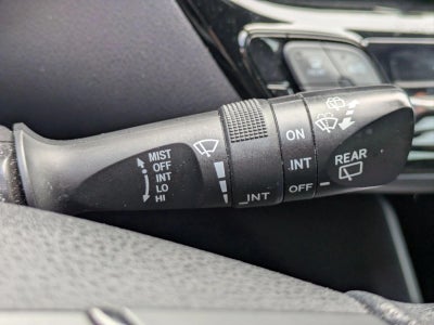 2019 Toyota C-HR LE FWD (Natl)