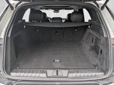 2025 Land Rover Range Rover Sport P360 SE