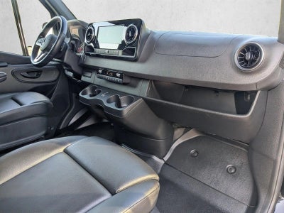 2022 Mercedes-Benz Sprinter Passenger Van 2500 High Roof V6 170" RWD