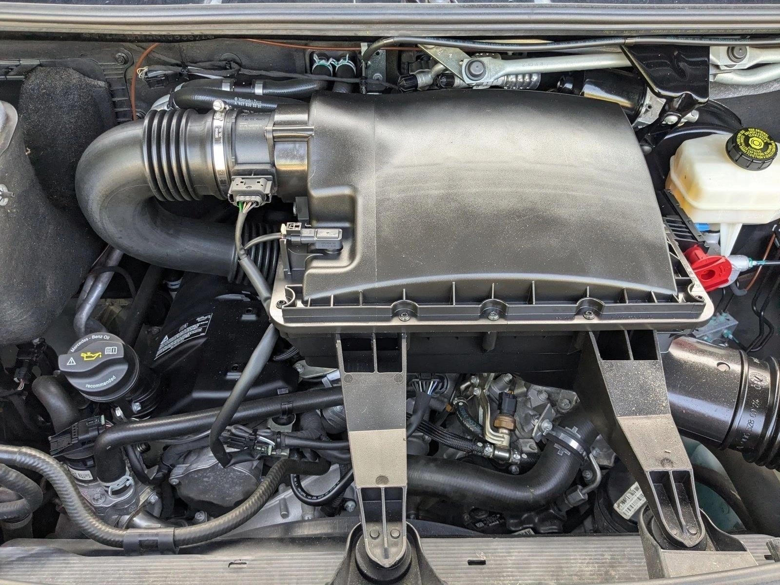 2022 Mercedes-Benz Sprinter Passenger Van 2500 High Roof V6 170" RWD