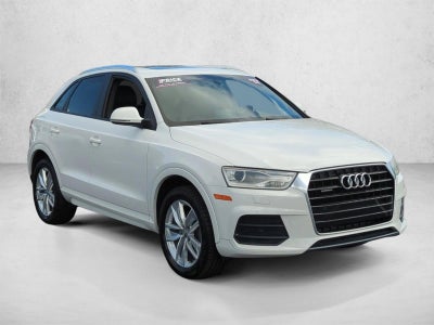 2017 Audi Q3 2.0 TFSI Premium quattro AWD