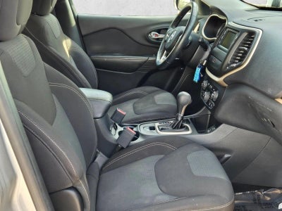 2016 Jeep Cherokee FWD 4dr Latitude