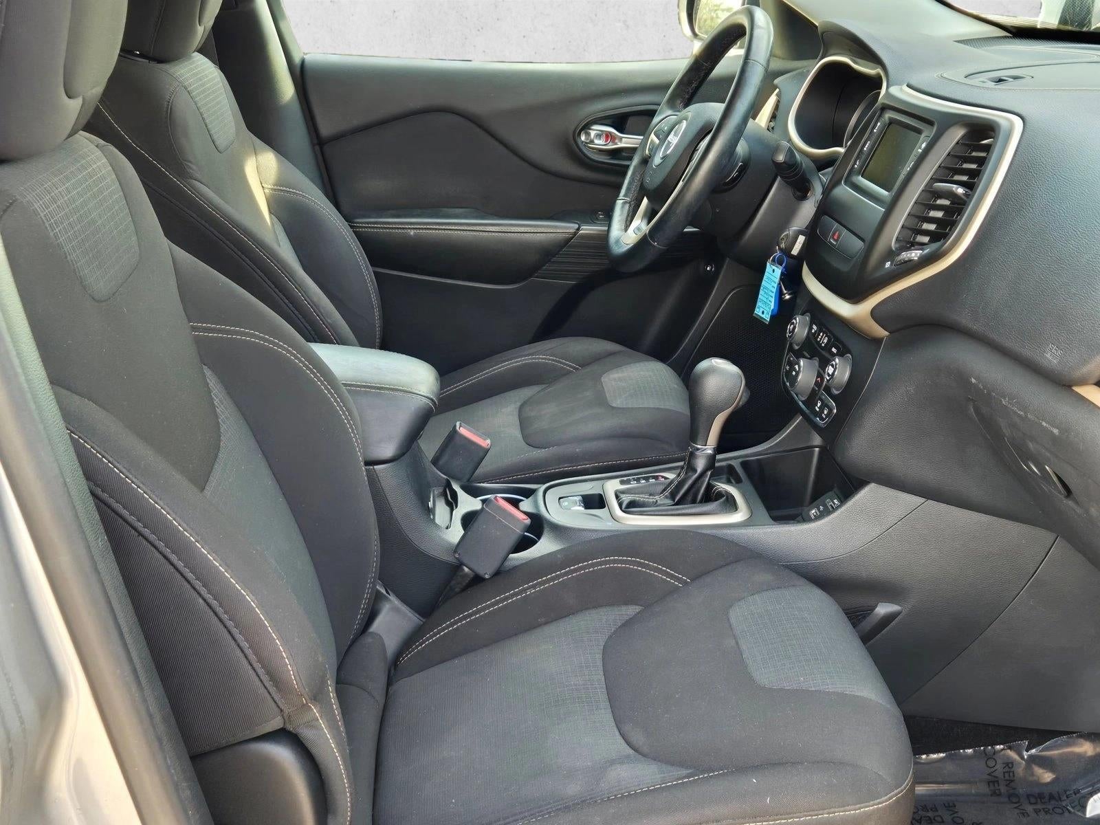 2016 Jeep Cherokee FWD 4dr Latitude