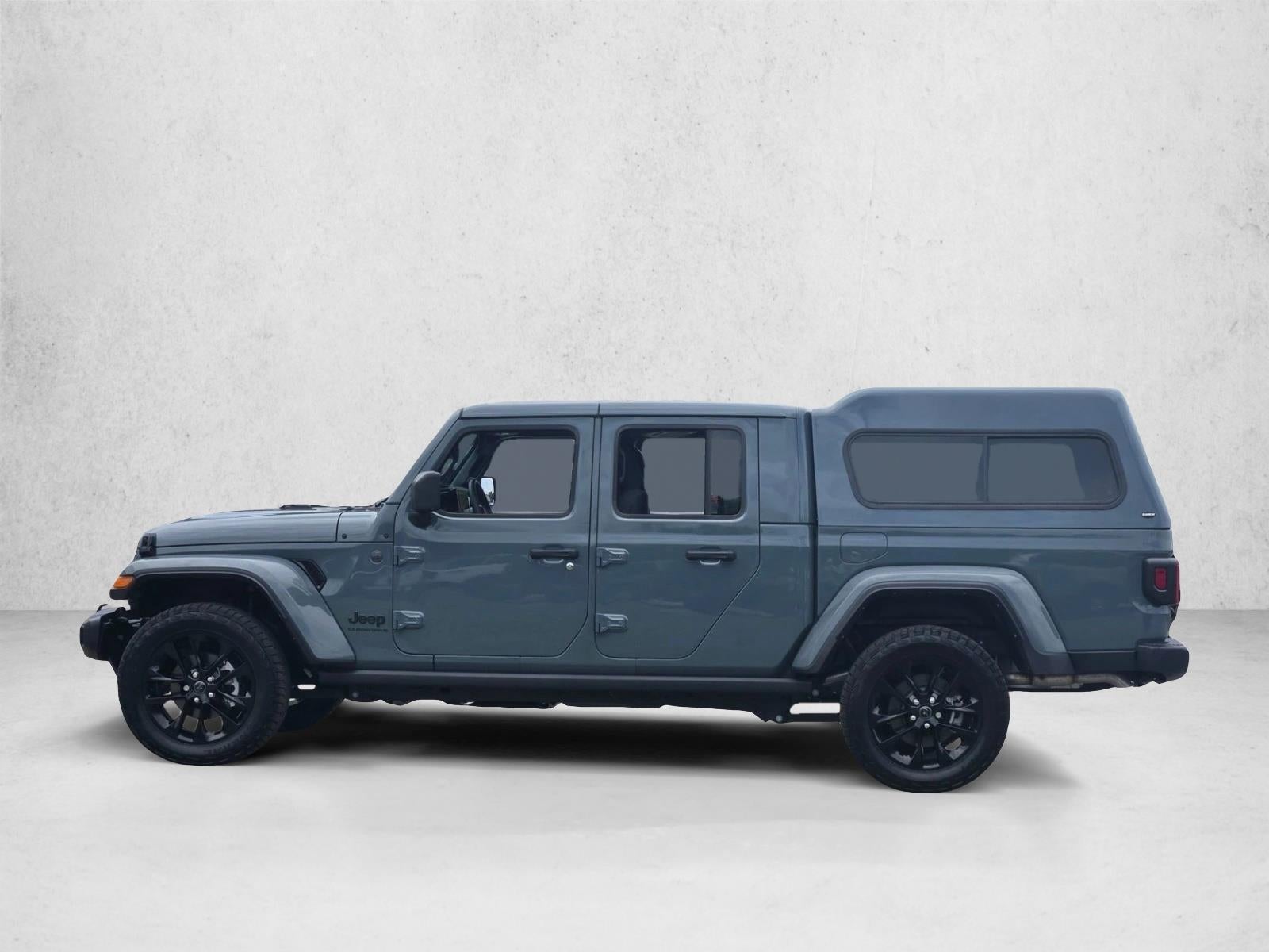 2025 Jeep Gladiator Nighthawk 4x4 *Ltd Avail*