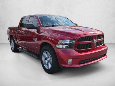 2014 RAM 1500 2WD Crew Cab 5.7 Ft Box Express