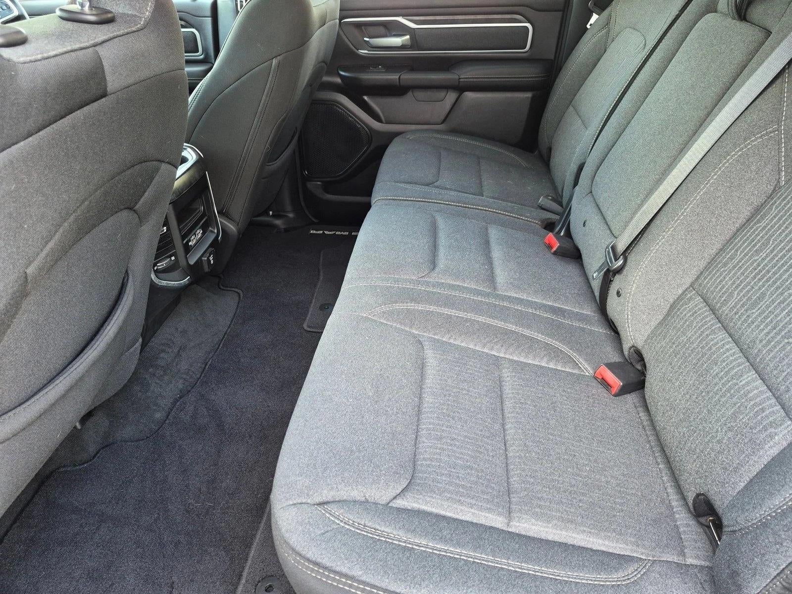 2020 RAM 1500 Big Horn 4x4 Crew Cab 5'7" Box