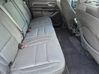 2020 RAM 1500 Big Horn 4x4 Crew Cab 5'7" Box