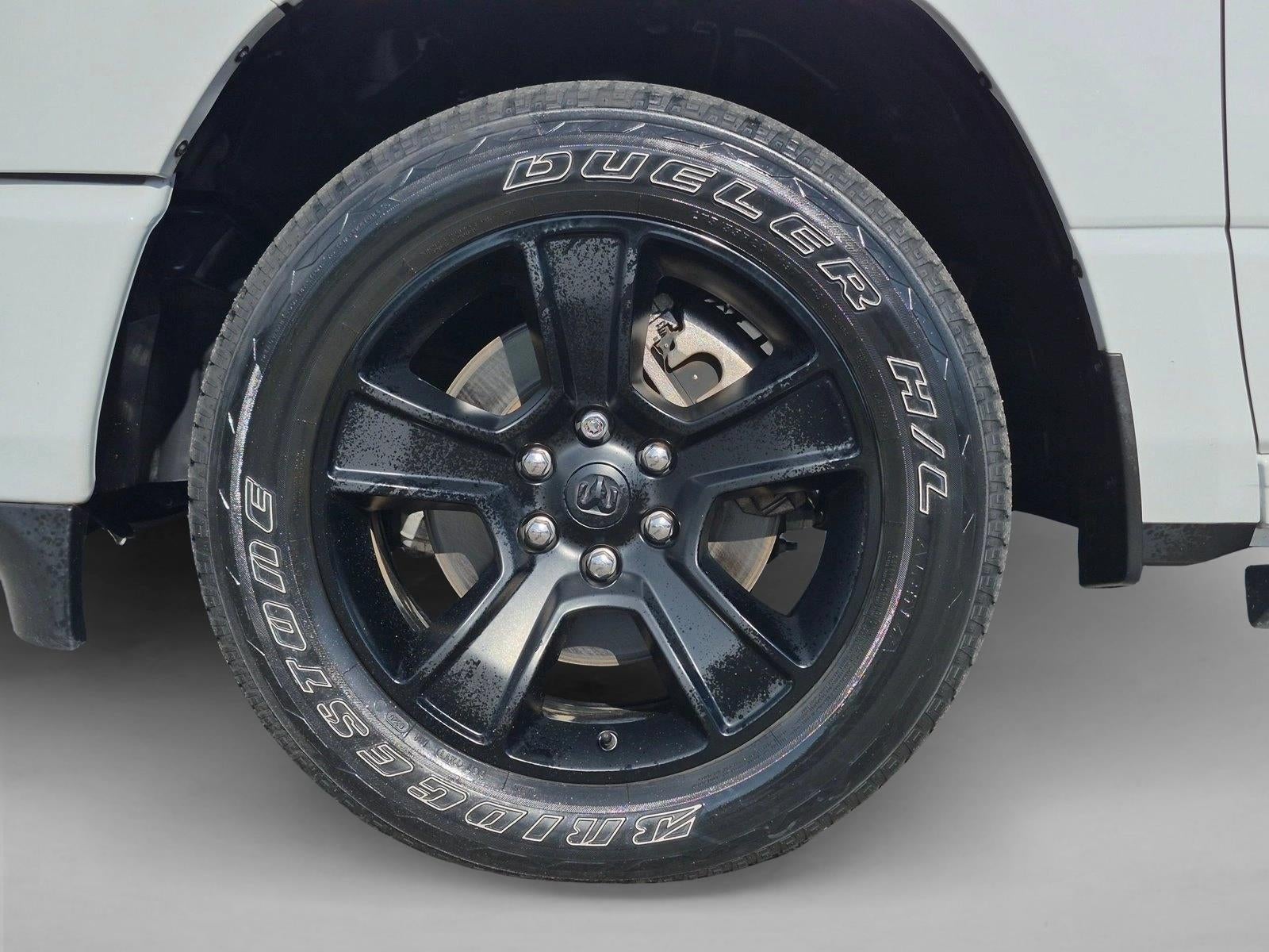 2020 RAM 1500 Big Horn 4x4 Crew Cab 5'7" Box