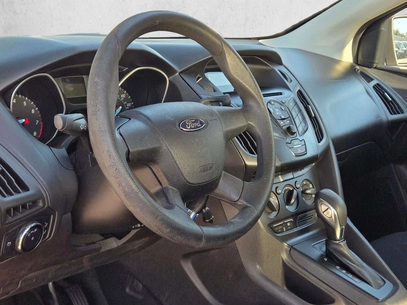 2014 Ford Focus 4dr Sdn S