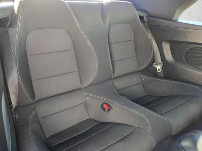 2015 Ford Mustang 2dr Conv V6