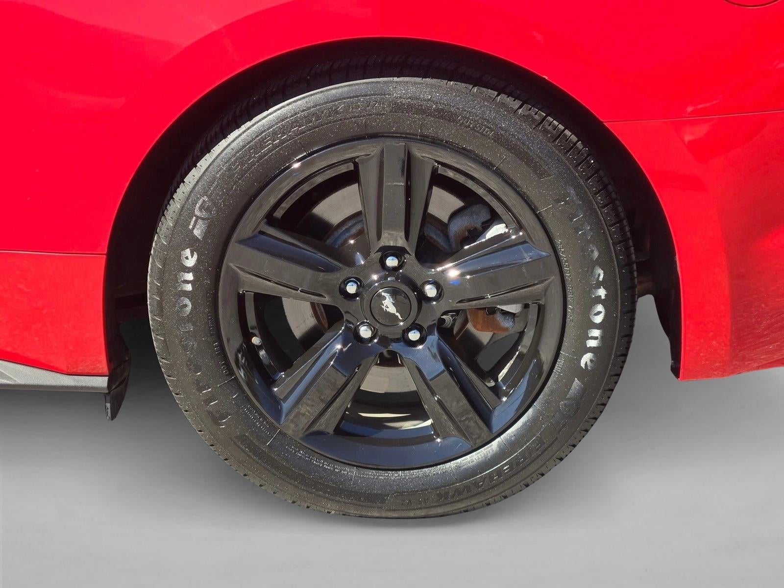 2015 Ford Mustang 2dr Conv V6