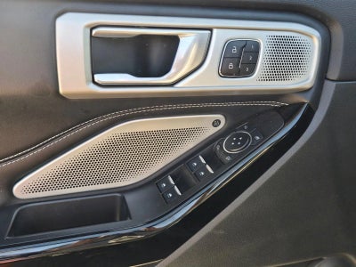 2022 Ford Explorer ST 4WD