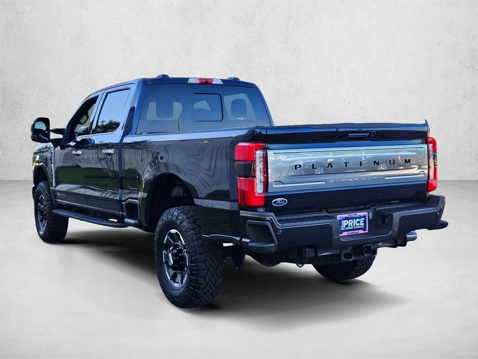 2024 Ford Super Duty F-250 SRW Platinum 4WD Crew Cab 6.75' Box