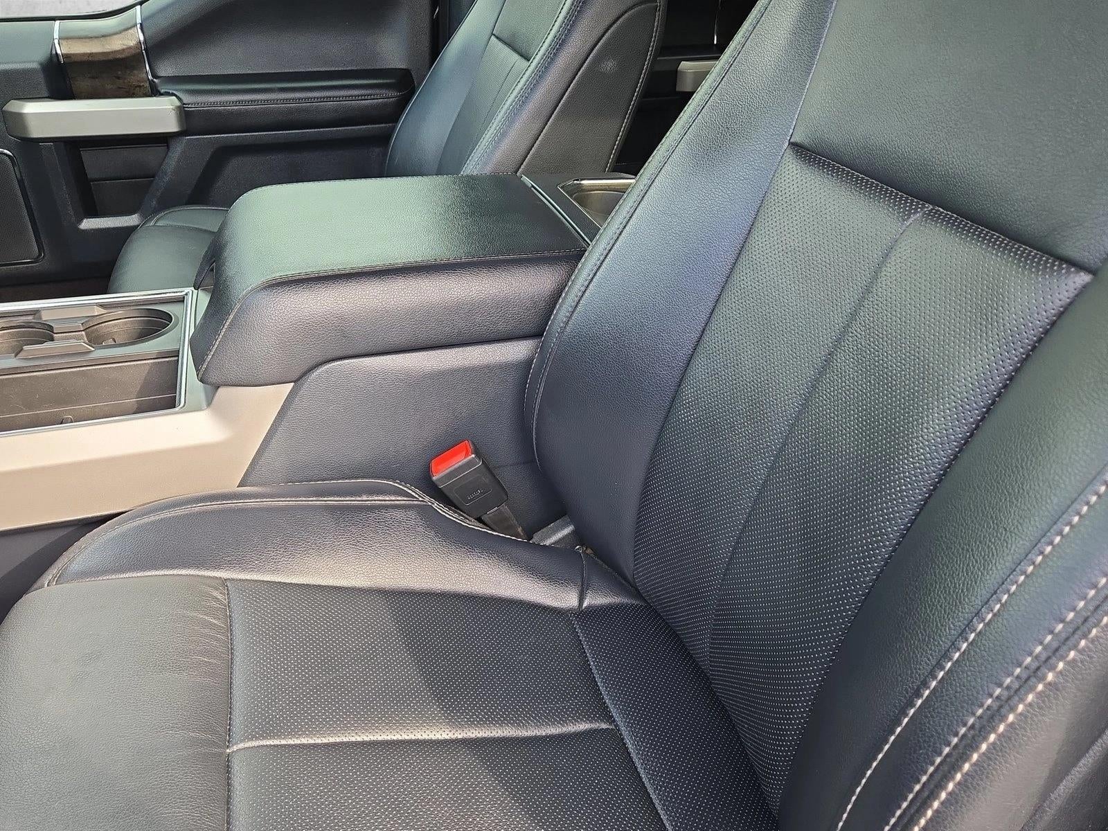 2022 Ford Super Duty F-250 SRW LARIAT 4WD Crew Cab 6.75' Box