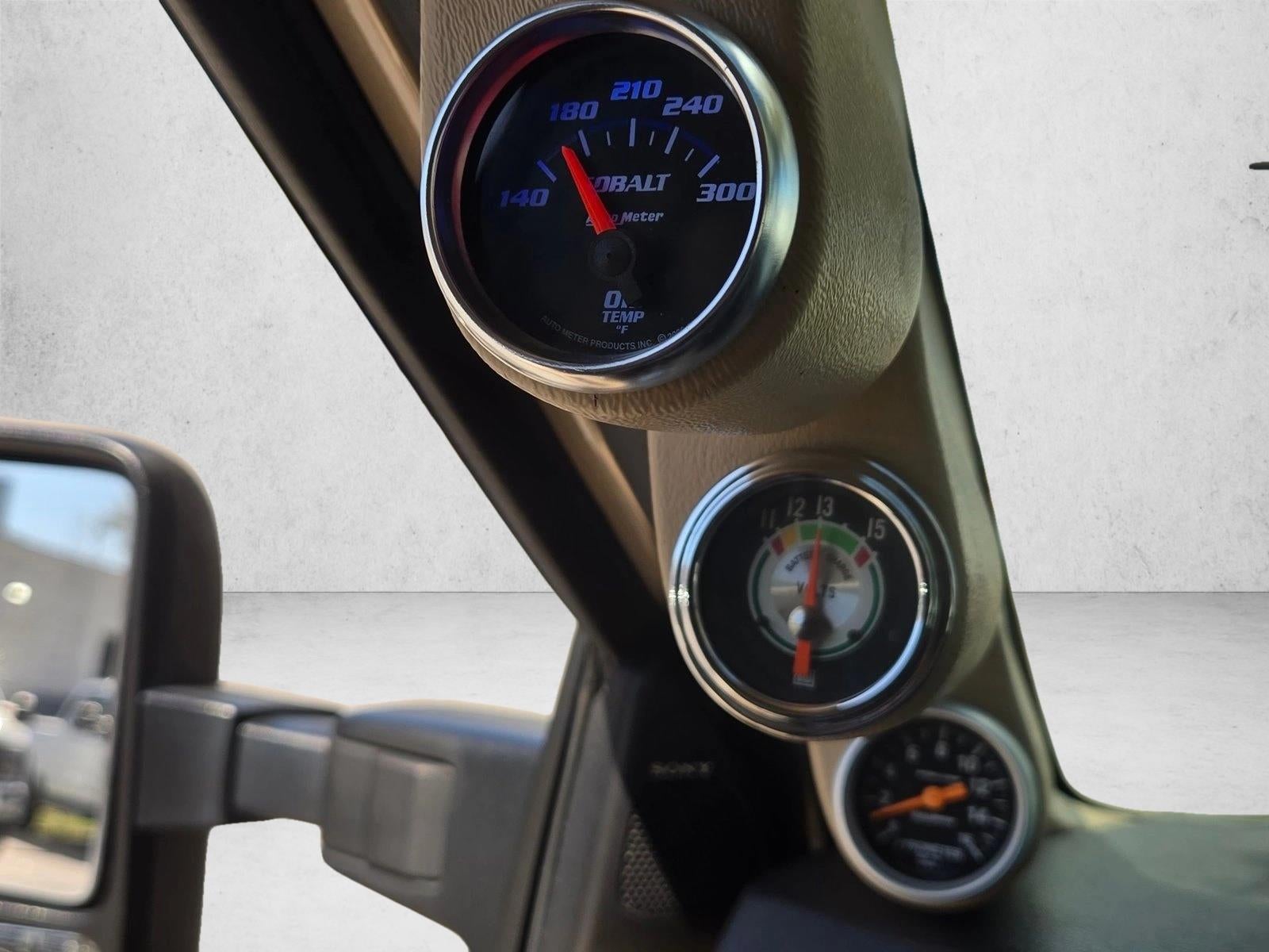 2014 Ford Super Duty F-350 SRW 2WD Crew Cab 6-3/4 Ft Box Lariat