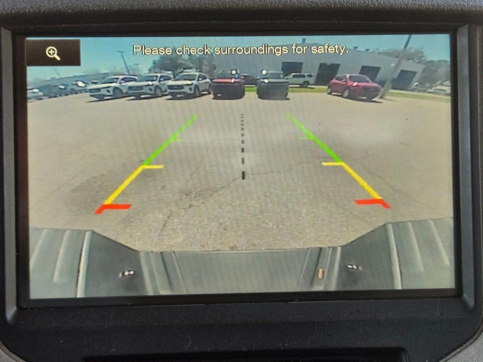 2015 Ford Super Duty F-350 SRW 4WD Crew Cab 6-3/4 Ft Box Lariat