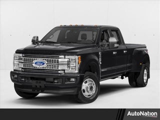 2018 Ford Super Duty F-350 DRW Platinum 4WD Crew Cab 8' Box
