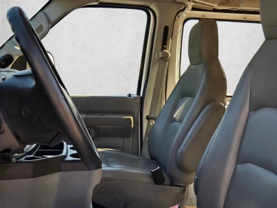 2009 Ford Econoline Cargo Van E-150 Commercial