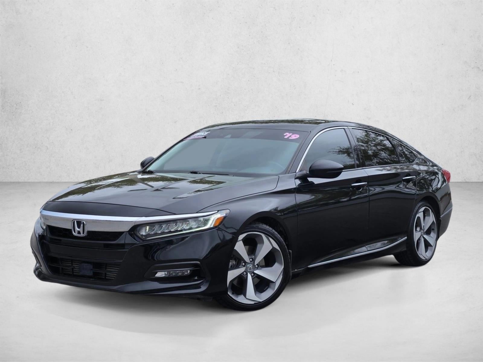 2019 Honda Accord Sedan Touring 2.0T Automatic