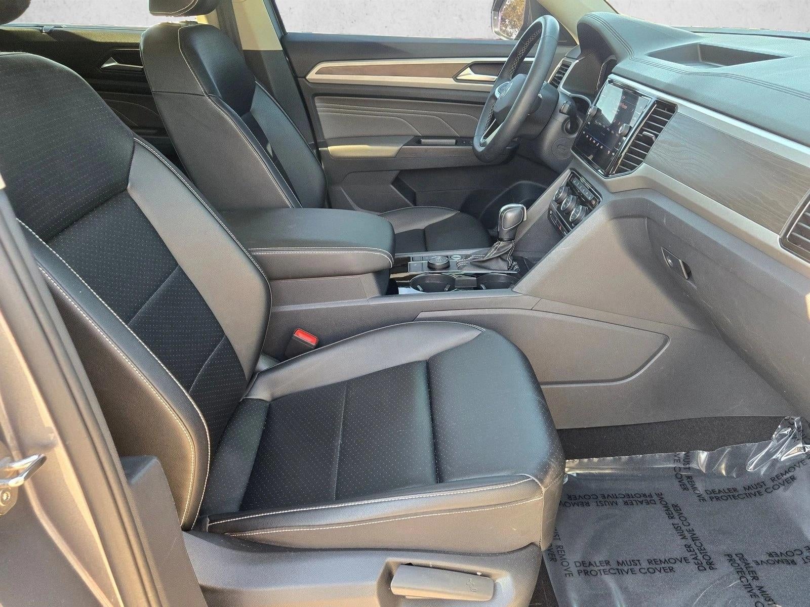 2022 Volkswagen Atlas 2.0T SE w/Technology 4MOTION