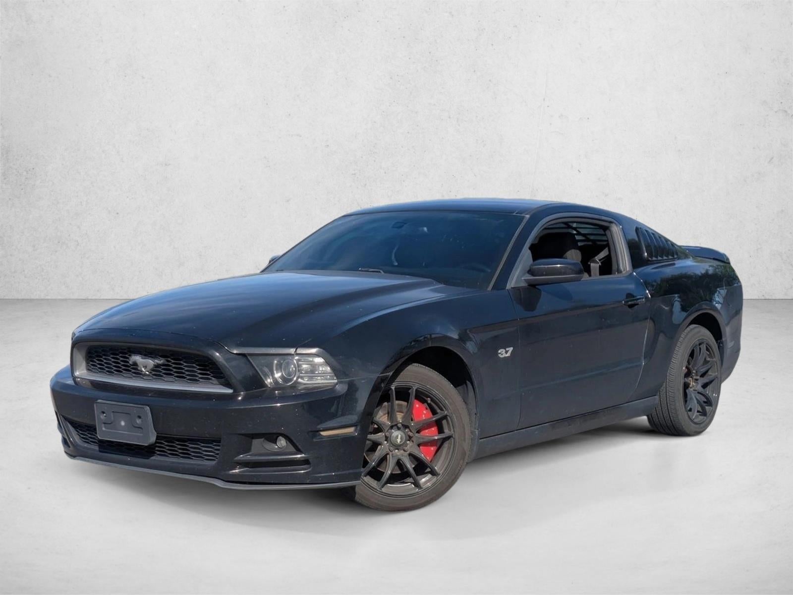 2014 Ford Mustang 2dr Cpe V6