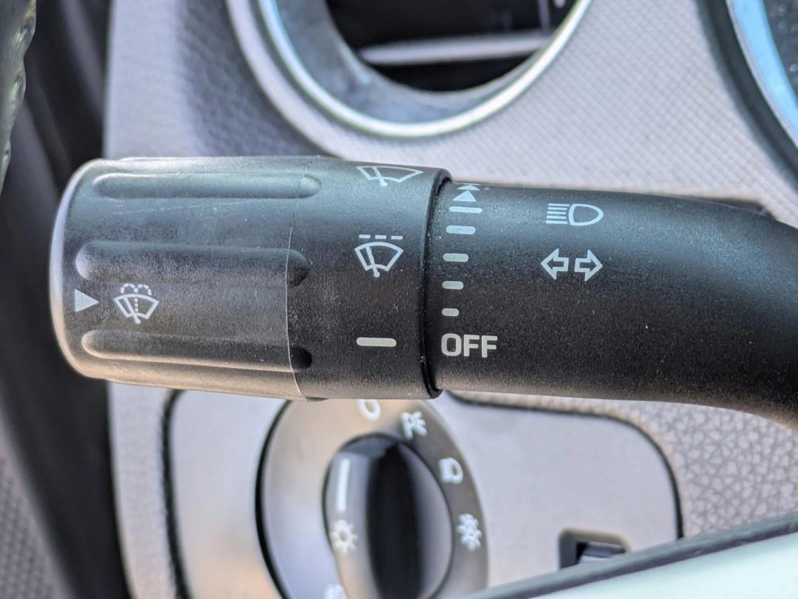 2014 Ford Mustang 2dr Cpe V6