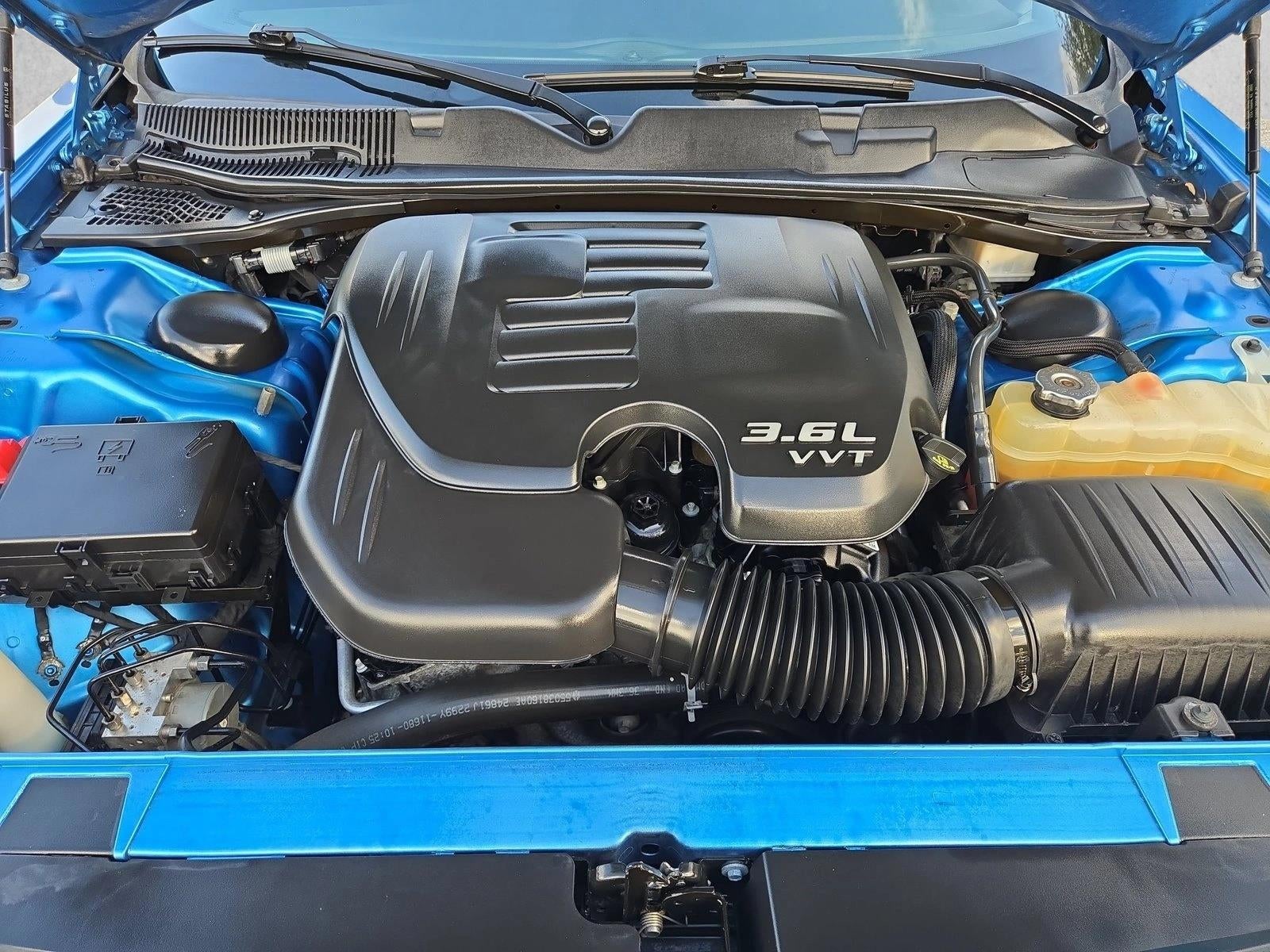 2019 Dodge Challenger SXT RWD
