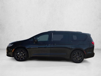 2020 Chrysler Pacifica Touring L Plus FWD