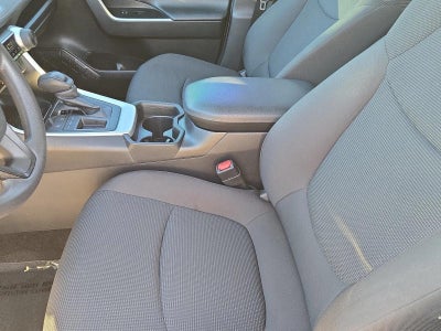2021 Toyota RAV4 LE FWD (GS)