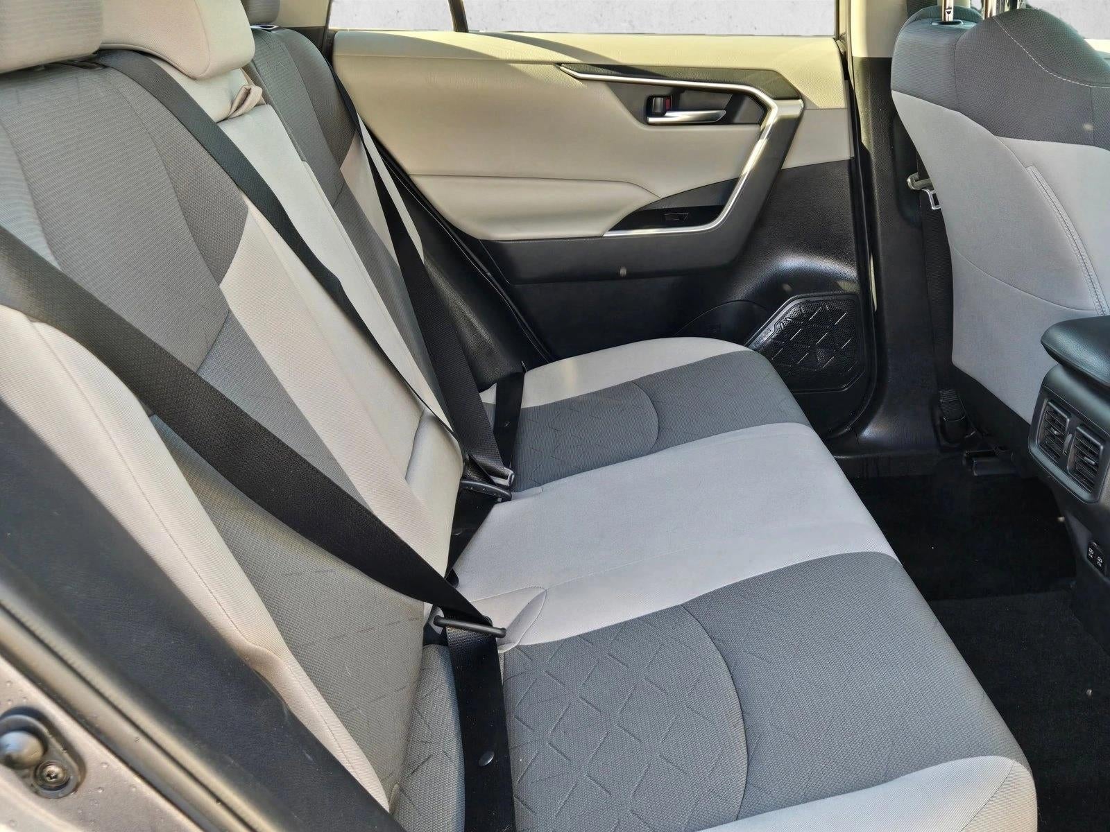 2019 Toyota RAV4 XLE AWD (Natl)