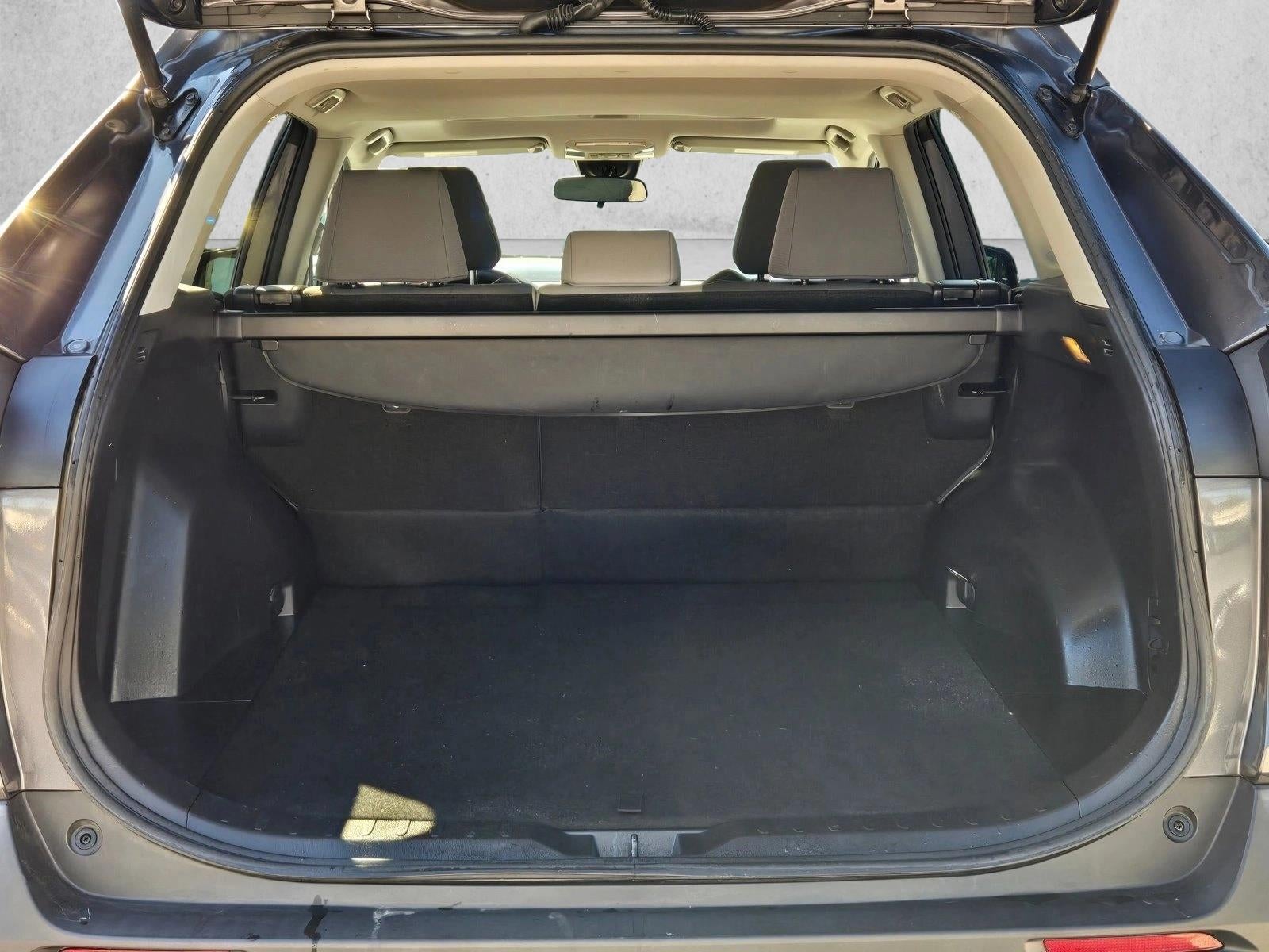 2019 Toyota RAV4 XLE AWD (Natl)