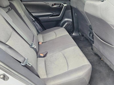 2021 Toyota RAV4 XLE FWD (GS)
