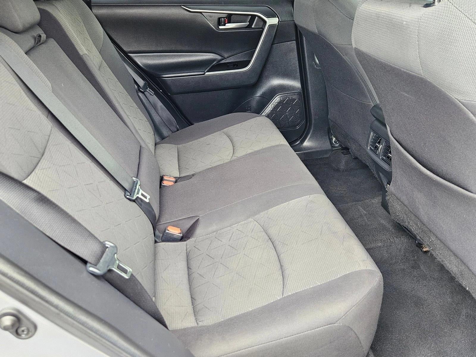 2021 Toyota RAV4 XLE FWD (GS)