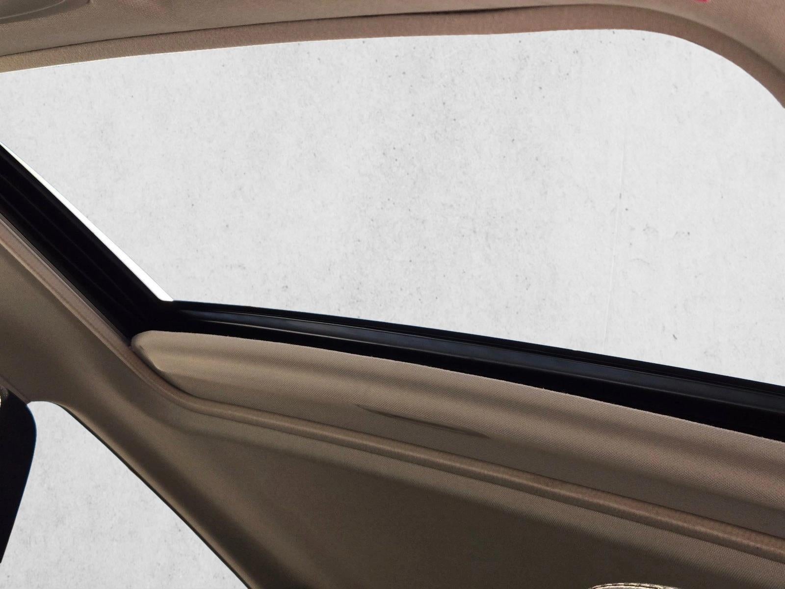 2017 Toyota RAV4 XLE FWD (GS)