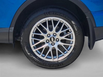 2017 Toyota RAV4 XLE FWD (GS)